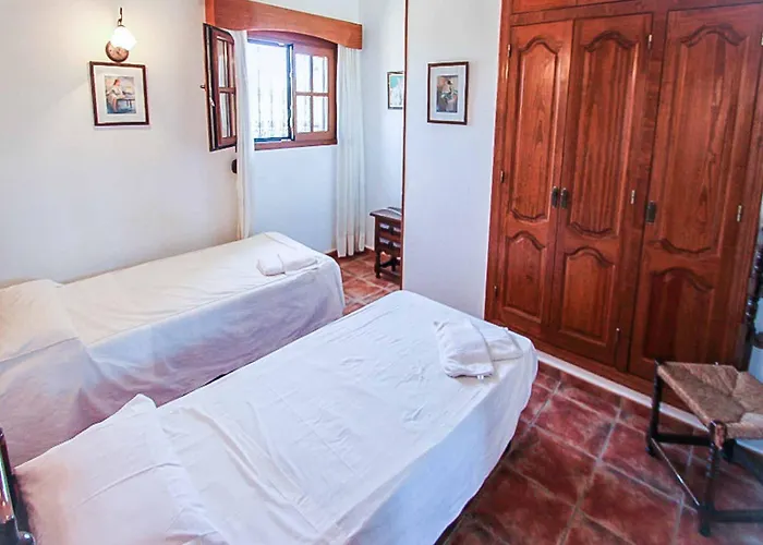 Sala Villa